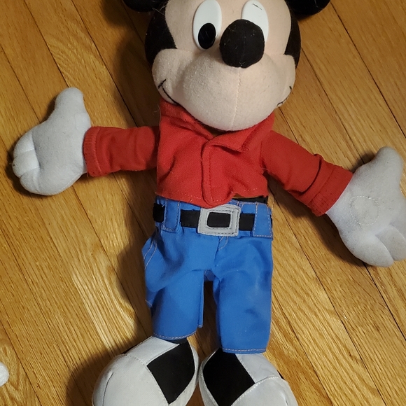 Vintage Mickey Mouse plush collection - Picture 3 of 4